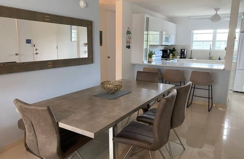 Rio Grande Condominio | Crab Shack Condo at the Beach! Newly renovated! Beachfront with pool!