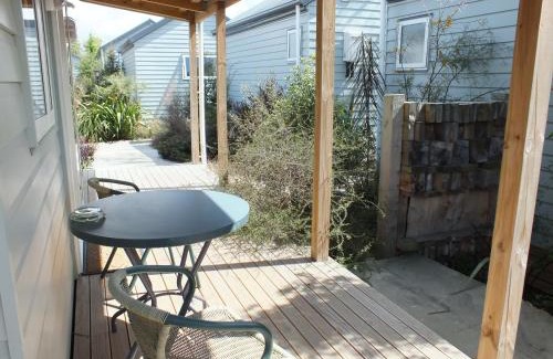 Saint Albans Hotel | Cranford Cottages and Motel