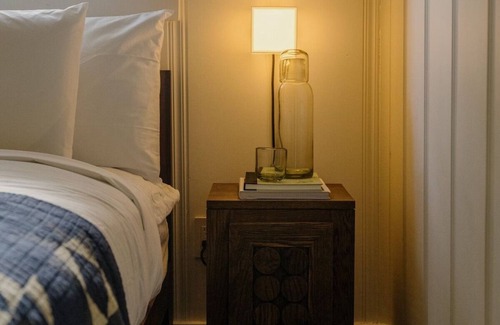 Guerneville Hotel | Create A Travel Experience Worth Remembering! Free Parking, Outdoor Pool!