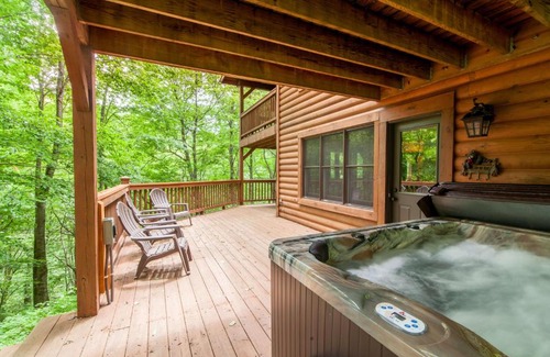 Blowing Rock Casa | Creek Sound Chalet