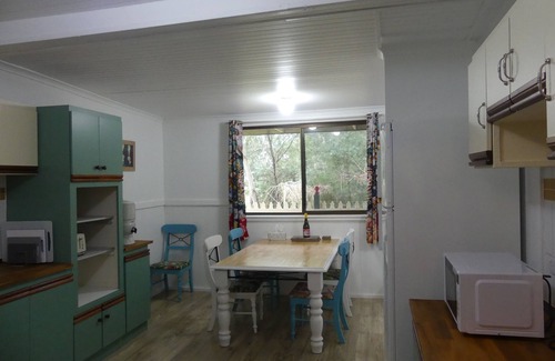 Yellingbo Cabaña | Creekside Cottage country escape, Rumbellara Farm