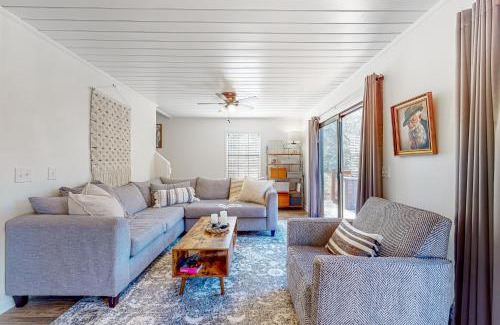 Blairsville Casa | Creekside Cottage