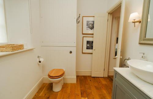 Bridport Hotel | Crepe Farm Barns