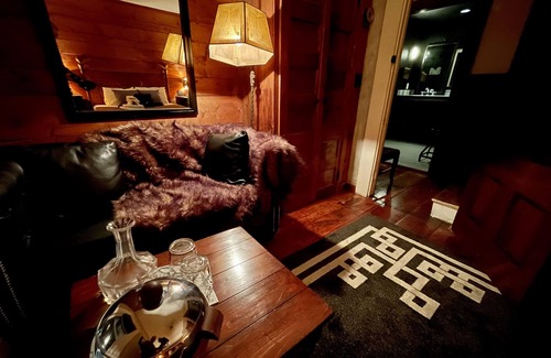 Provincetown Casa | Crew's Quarters Boarding House Caters to Men