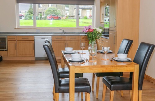 Fourstones Near Bentham Cabaña | CROFT COTTAGE, pet friendly, country holiday cottage in Clapham