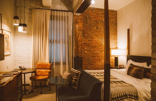 Crossroads Arts District Hotel | Crossroads Hotel