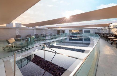 Doha Hotel | Crowne Plaza Doha - The Business Park by IHG