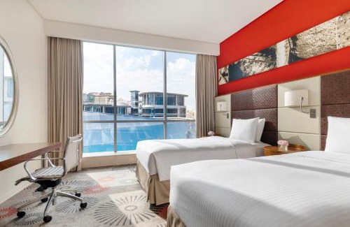 Doha Hotel | Crowne Plaza Doha - The Business Park by IHG