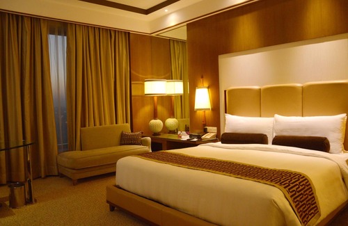 Okhla Phase I Hotel | Crowne Plaza Hotel New Delhi Okhla by IHG