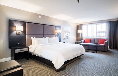 Moncton Hotel | Crowne Plaza Moncton-Downtown by IHG
