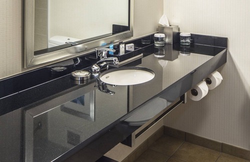 Bethel Park Hotel | Crowne Plaza Suites Pittsburgh South by IHG