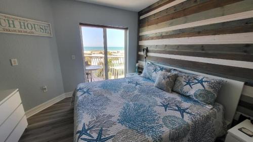 Treasure Island Apartamento | Crystal Palms Resort Treasure Island Penthouse Unit 603