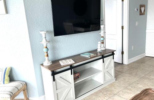 Treasure Island Apartamento | Crystal Palms Resort Treasure Island Penthouse Unit 603