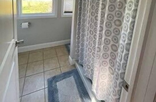 Bolton Casa | Carrete simple cabaña!