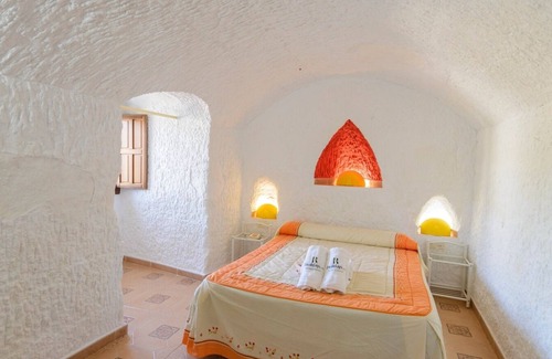 Fonelas Complejo | Cuevas La Chumbera - Casa La Higuera 4pax Fonelas by Ruralidays