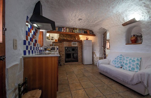 Galera Complejo | CUEVAS VICTORIA