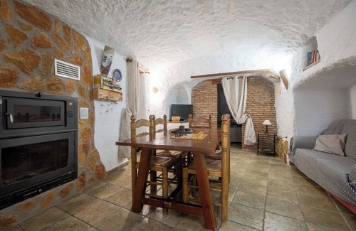 Galera Complejo | CUEVAS VICTORIA