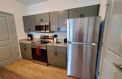 Canal Winchester Apartamento | Cute, Comfy in Canal w/view!