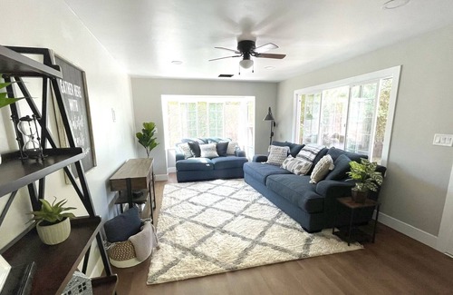 Alpine Cabaña | Cute Cottage in the heart of Alpine