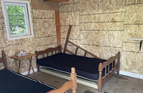 Katrine Cabaña | Cute Waterfront Cottage Magnetawan River Private