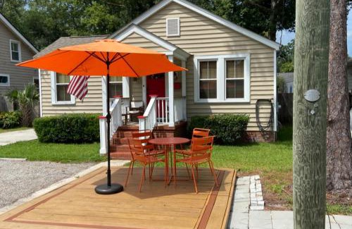 West Ashley Casa | Cutest Cottage in Charleston!