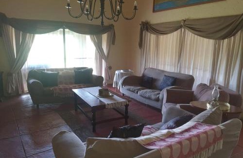 Broederstroom Casa | Cynthias Country Farm Stay 5bedroom