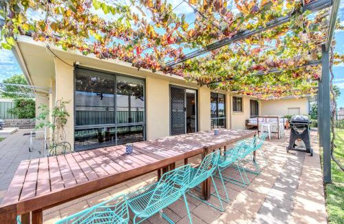 Dubbo Casa | Cypress Point - Pool Entertainer, Pets Allowed