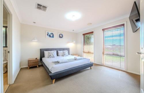 Dubbo Casa | Cypress Point - Pool Entertainer, Pets Allowed