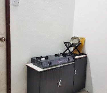 Kampung Hutan Palas Hotel | D'Aleena Homes Kodiang - Guesthouse 2