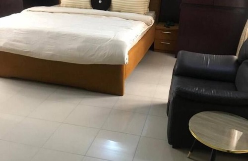 Port Harcourt Hotel | D Dov Guest House