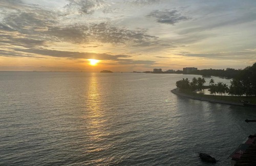 Taman Haji Zainal Apartamento | D' Sea View Apartment