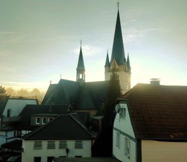 Menden Apartamento | Dachgeschosswohnung mit Klimaanlage in bester Lage