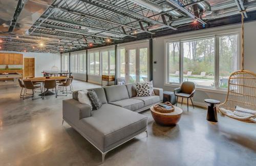 Berrien Springs Casa | Dahlia By Dwell Vacations
