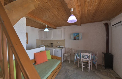 Xanthi Region Villa | DALIA. Acceso al mar desde el parque privado. Vista privilegiada del Egean.