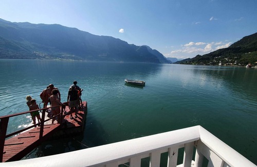 Luster Alquiler De RV | Dalsøren Camping