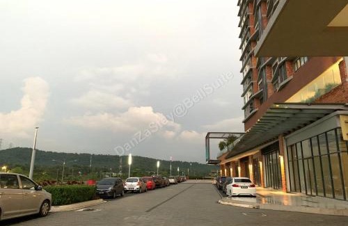 Kota Warisan Apartamento | DanZaStay@BellSuite