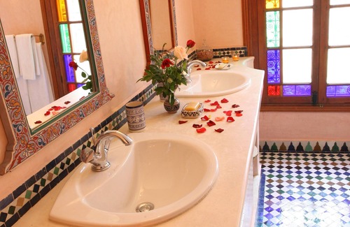 Talaa Hotel | Dar Al Andalous - Riad