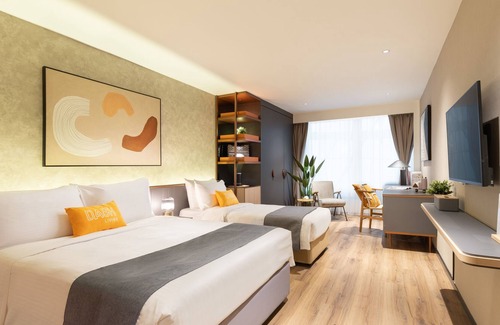 Tsim Sha Tsui Hotel | Dash Living on Prat