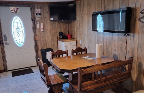 Tiptonville Cabina | Dave shallow lake lodge at reelfoot lake Two story cabin 14
