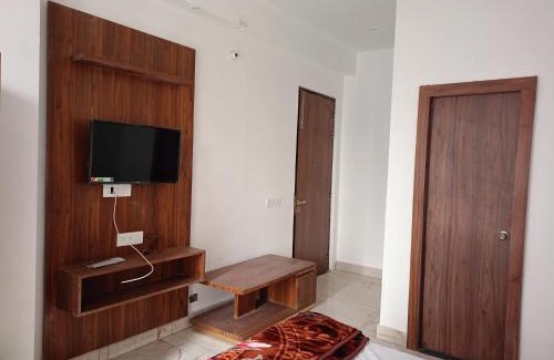 Faizabad Hotel | DAYA RESORT