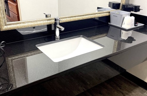 North Little Rock Hotel | Days Inn by Wyndham North Little Rock/ Maumelle