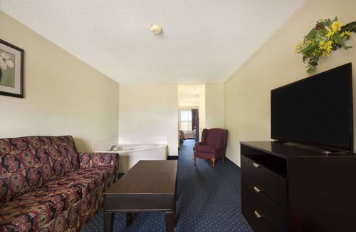 Alma Hotel | Days Inn by Wyndham Alma