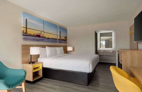 Emporia Hotel | Days Inn by Wyndham Emporia