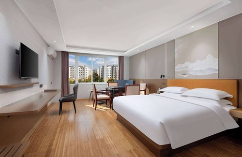 Guandu Hotel | Days Inn by Wyndham Kunming Airport Economic Zone