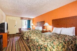Lake City Hotel | Days Inn by Wyndham Lake City I-10