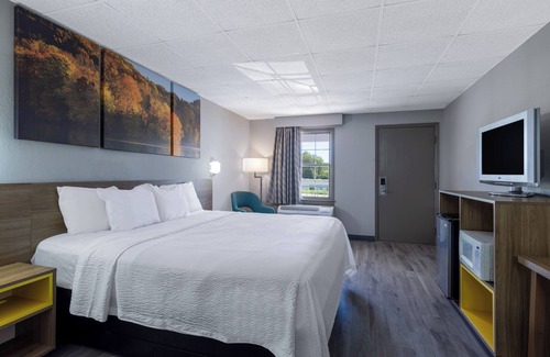 Lincolnton Hotel | Days Inn by Wyndham Lincolnton