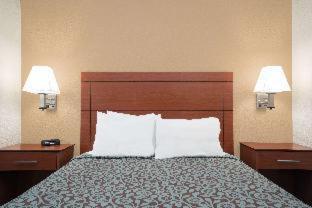 Mankato Hotel | Days Inn by Wyndham Mankato