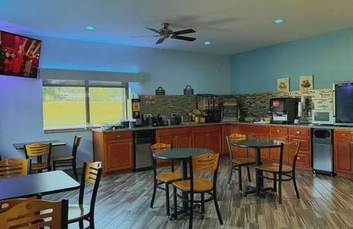 Mankato Hotel | Days Inn by Wyndham Mankato