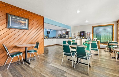 Mitchell Hotel | Days Inn by Wyndham Mitchell SD