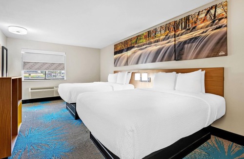 Mitchell Hotel | Days Inn by Wyndham Mitchell SD